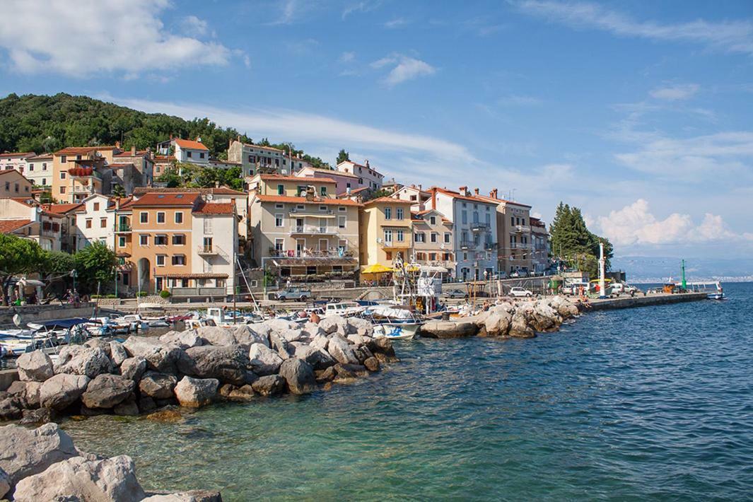 Apartman En Moscenicka Draga Exterior photo